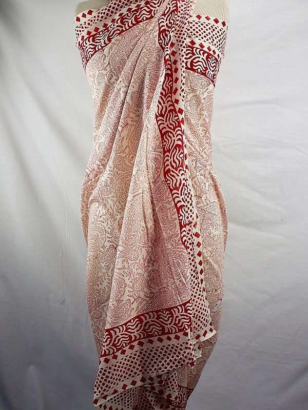 Foulard Rouge et Fond Blanc Cassé - W525-1