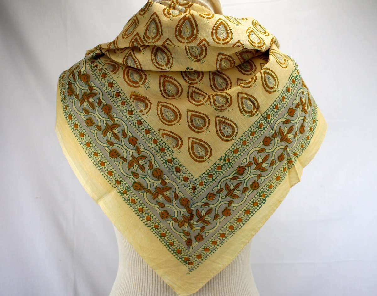 Foulard Jaune Pâle, Orce et Gris Bleuté - S404-12