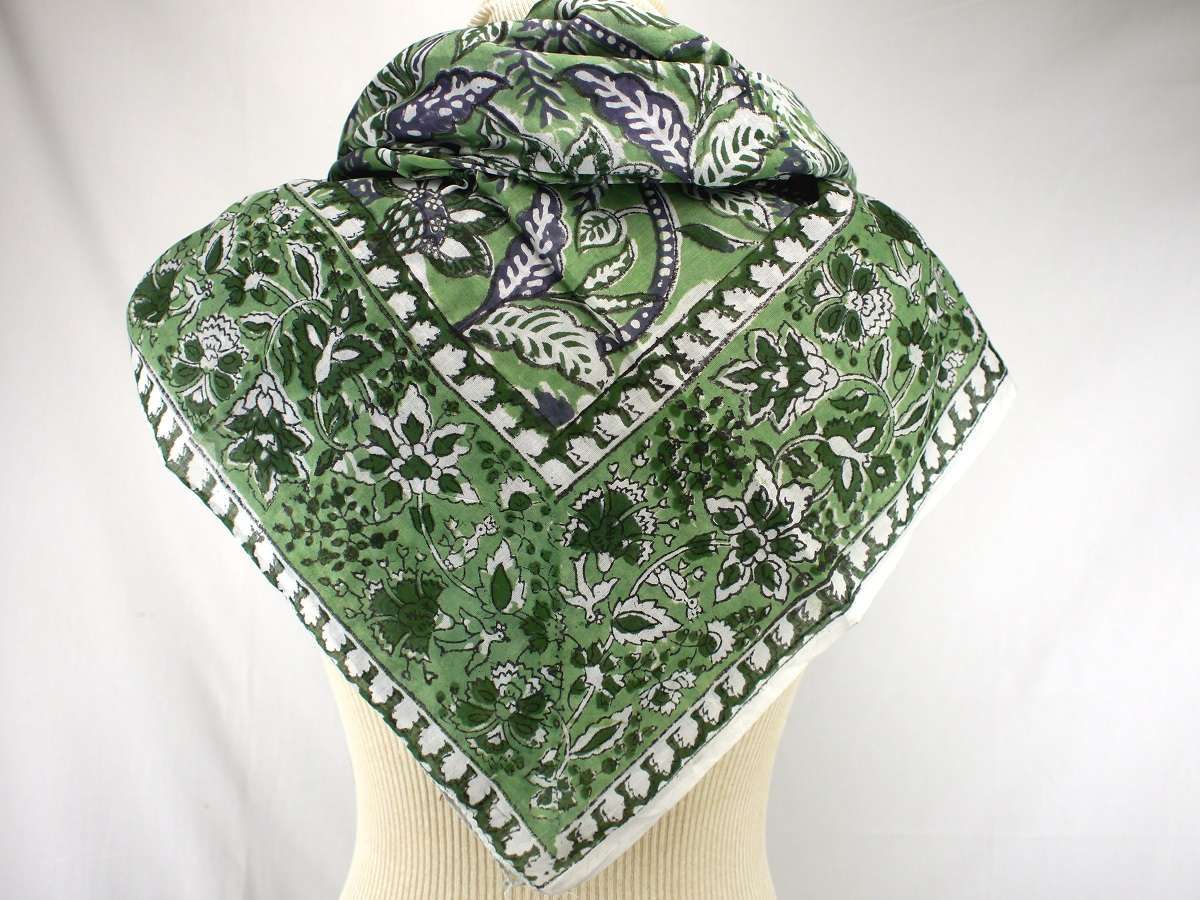 Foulard Blanc, Vert et Violet - S404-9