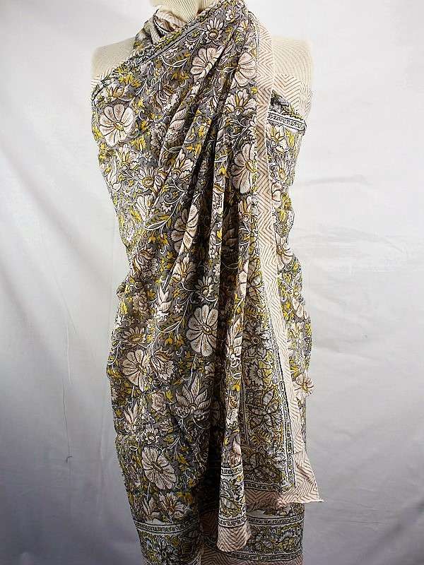 Foulard Gris, Beige, Jaune et fond Blanc - W525-2